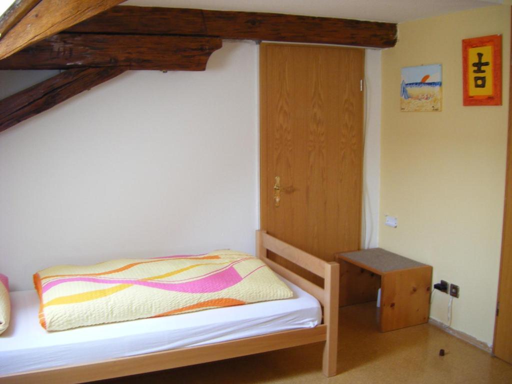 Gasthof Kreuz Hotel ไฮเทอร์สไฮม์ ภายนอก รูปภาพ